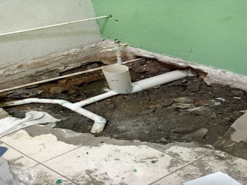 Reparación de rompura de drenaje