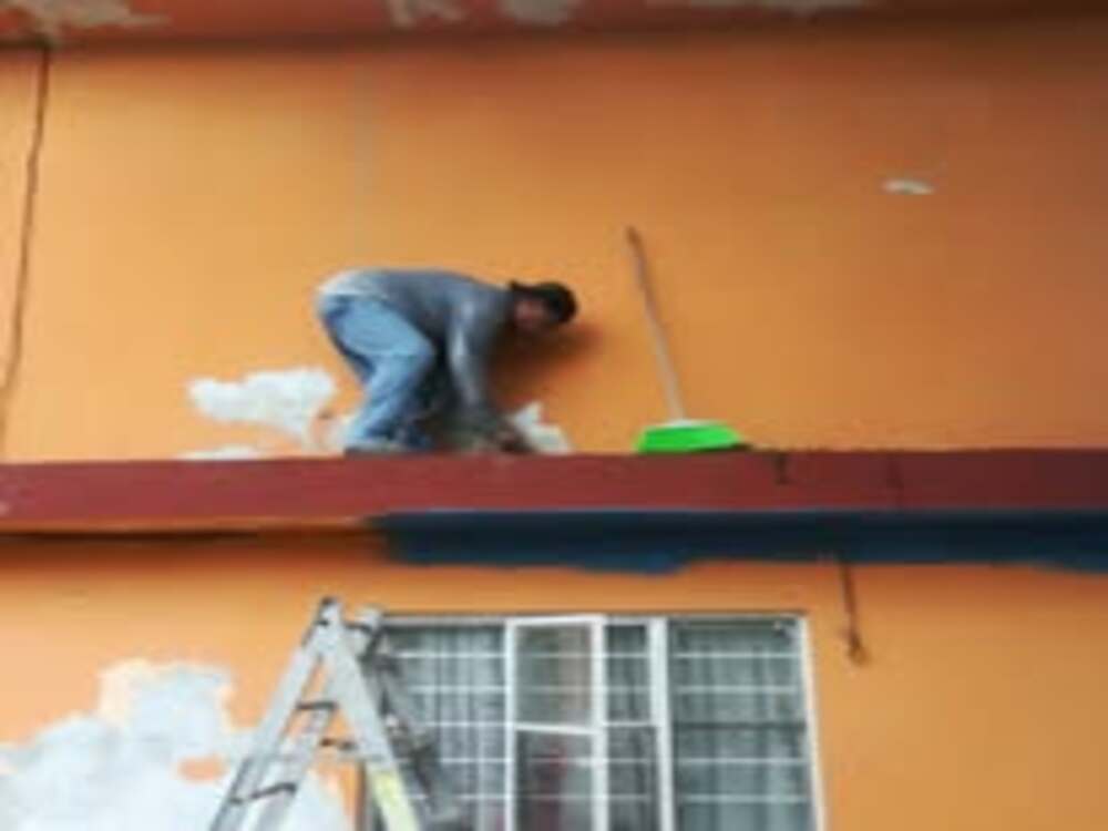 Remodelación y pintura de fachada